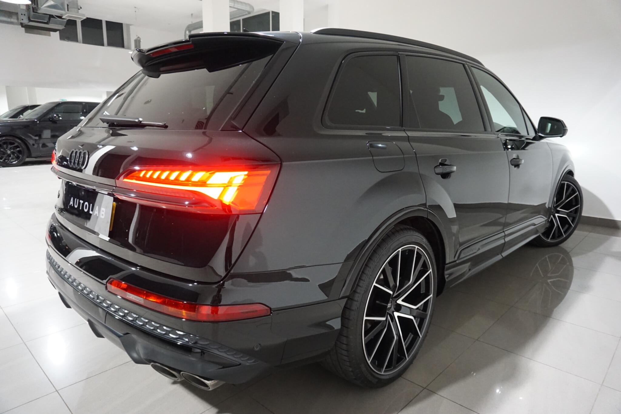 Audi SQ7 4.0 TFSI V8 Black Edition SUV 5dr Petrol Tiptronic quattro Euro 6 (s/s) (507 ps)
